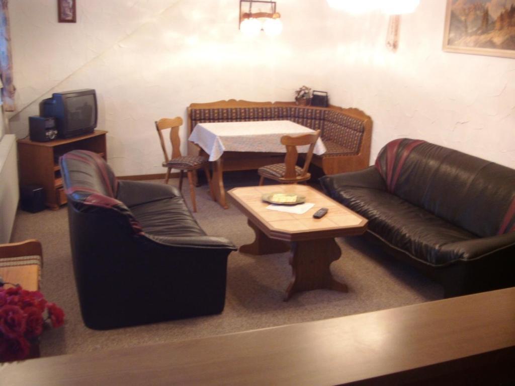 Ferienwohnungen Seidenweber Schmallenberg Habitación foto