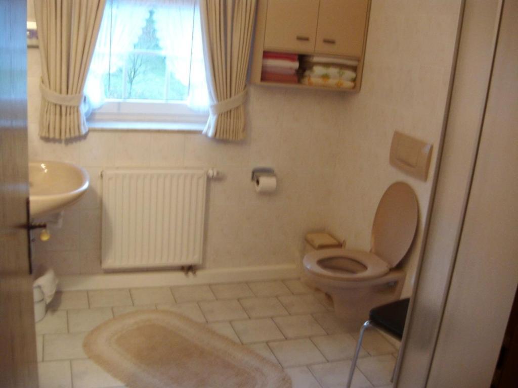 Ferienwohnungen Seidenweber Schmallenberg Habitación foto