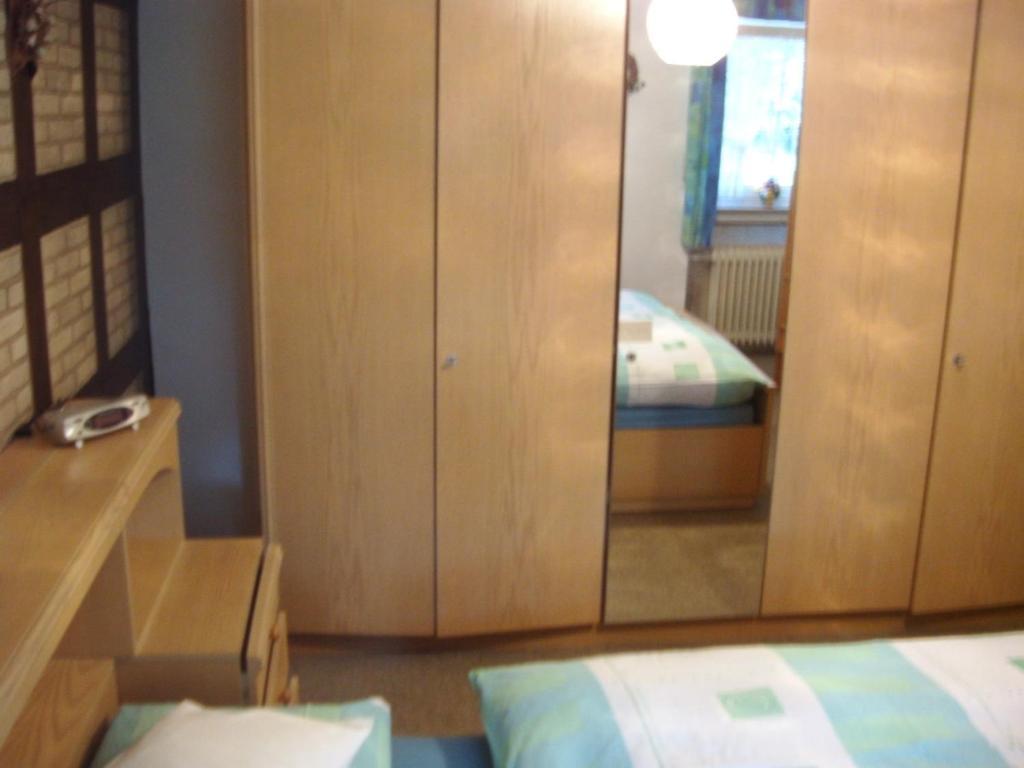 Ferienwohnungen Seidenweber Schmallenberg Habitación foto
